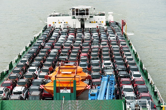2023年6月汽車工業(yè)經(jīng)濟運行情況：產(chǎn)銷分別完成256.1萬輛和262.2萬輛!